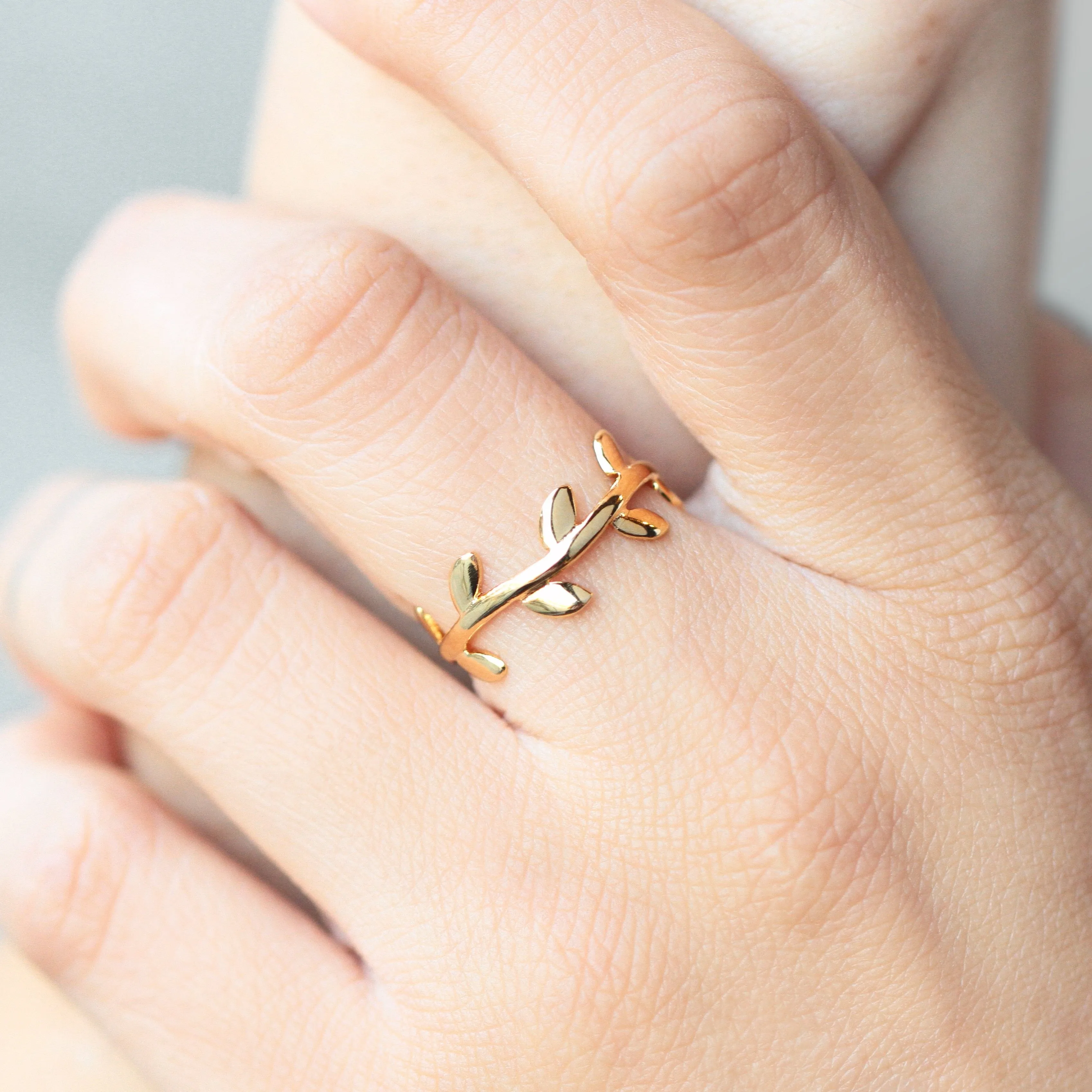 Anillo Laurel