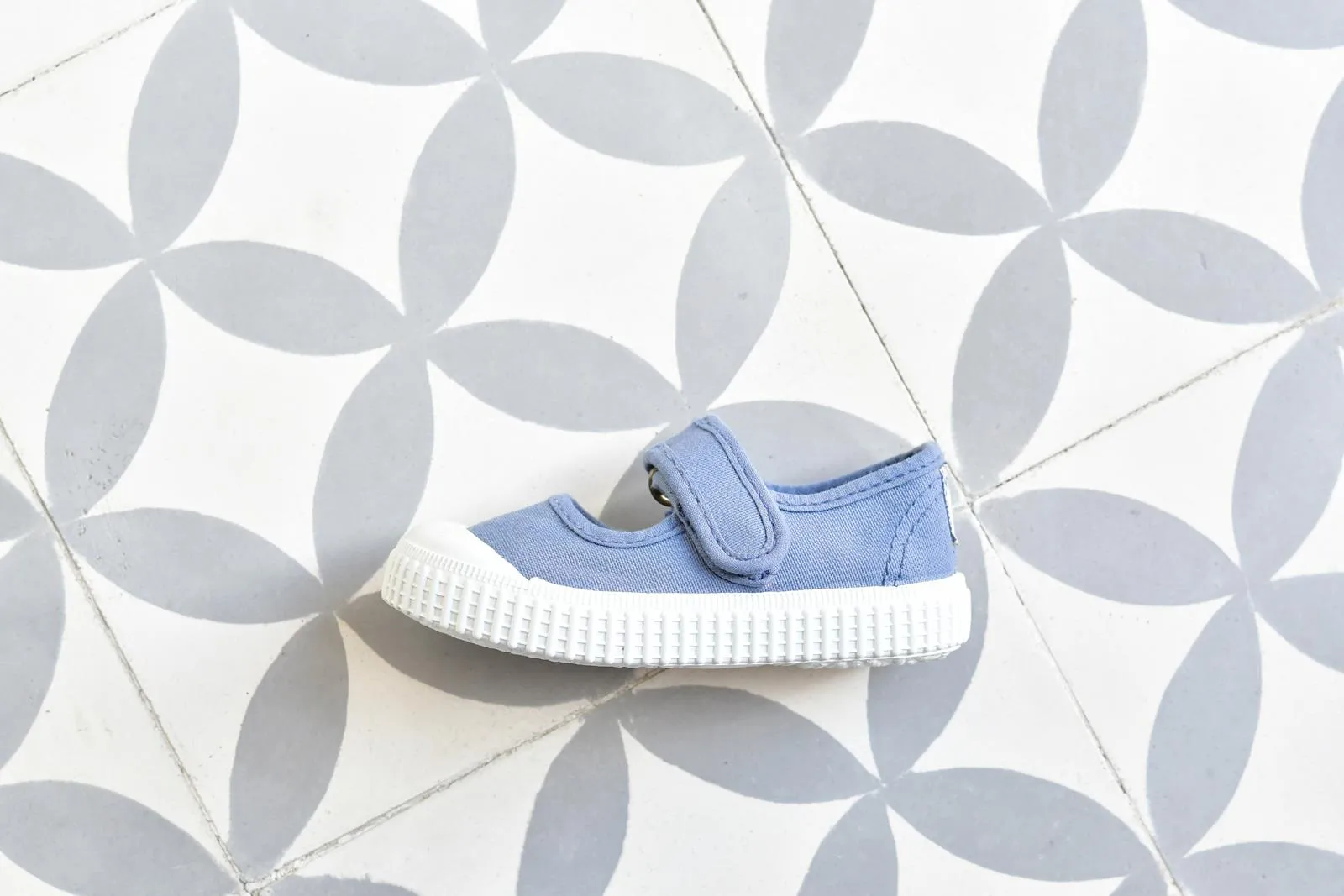 Sandalia Merceditas Victoria 36605 Azul kids