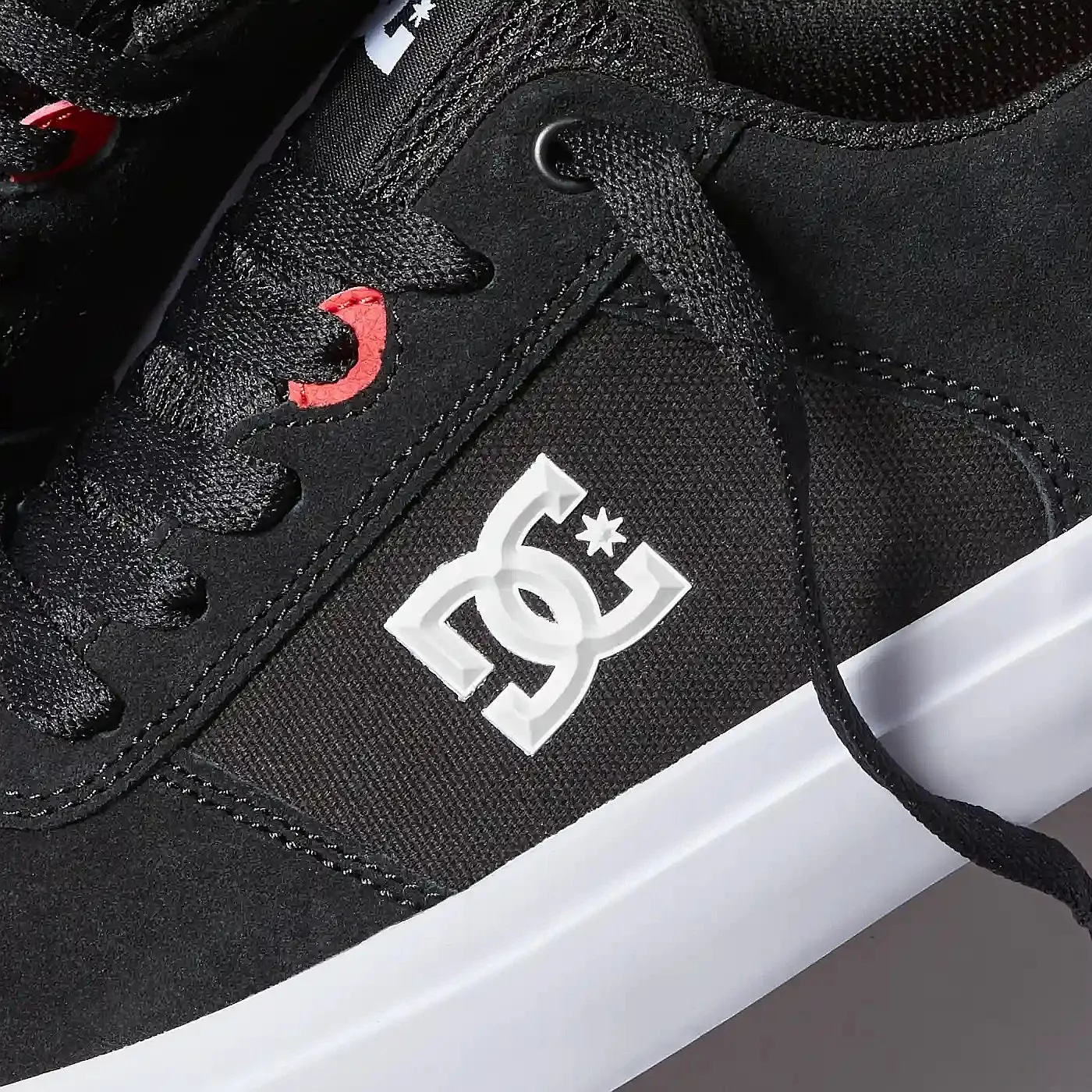 zapatos DC Teknic S - BKW/Black/White - men´s